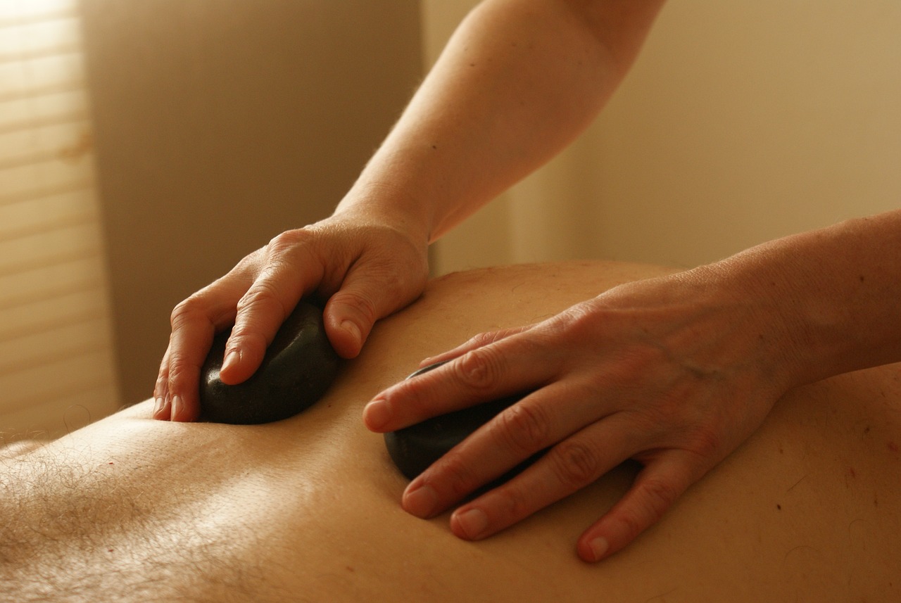 massage-g0467bf182_1280